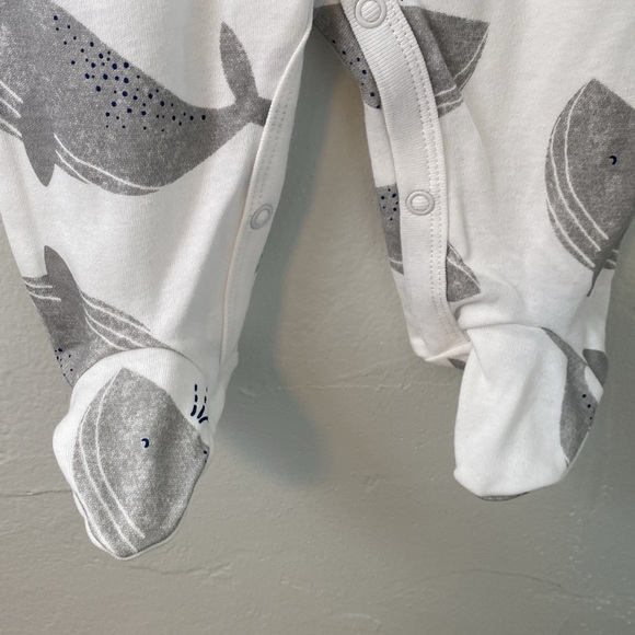 Carter’s Footed Onsie 3m - Picture 4 of 5